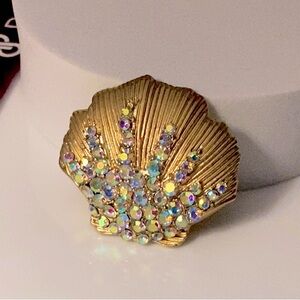 NEW Shell Shaped Brooch with Aurora Borealis Sparkle!